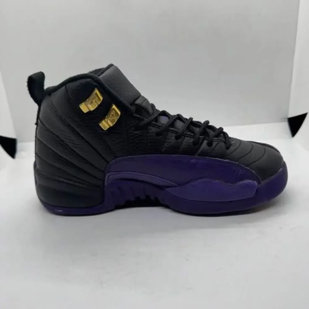 Air Jordan 12 Retro Size 4Y Black Field Purple Womens 5.5 shoes sneakers